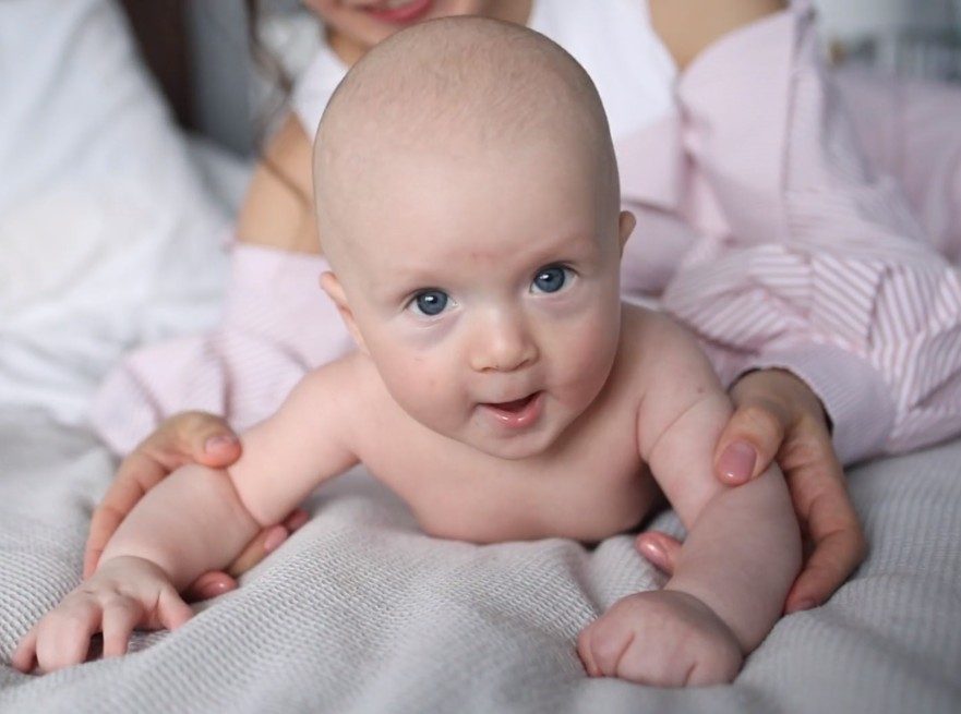 Baby with breathing symptoms — high-pitched squeak when breathing in